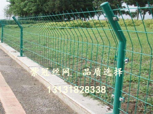 批發(fā)公路護(hù)欄網(wǎng)，工廠直銷的高性價(jià)比之選